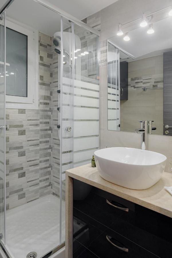 Acropolis Deluxe Apartment Athén Kültér fotó