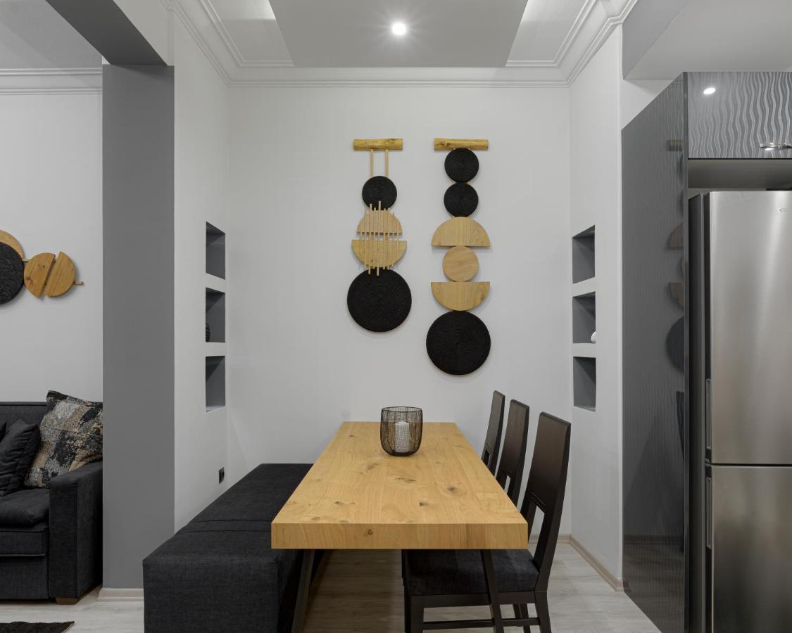 Acropolis Deluxe Apartment Athén Kültér fotó